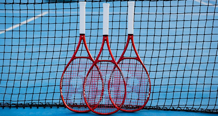 Теннисная ракетка Yonex VCore 100 в магазине Корт