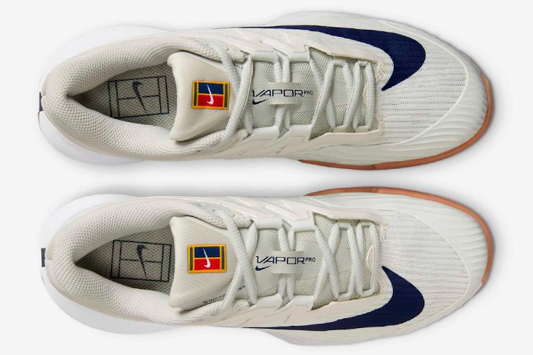 Легкие женские кроссовки для харда Nike Court Vapor Pro 3 HC (Summit White/Binary Blue/Light Bone)