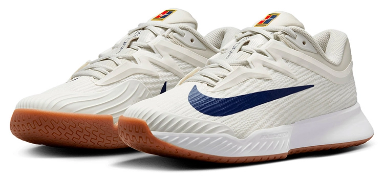 Теннисные кроссовки для женщин Nike Court Vapor Pro 3 HC (Summit White/Binary Blue/Light Bone) в магазине Корт