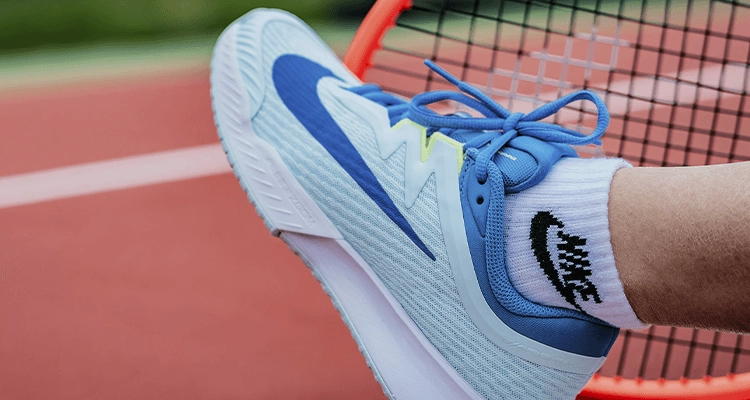 Кроссовки женские Nike Court Vapor Pro 3 HC (Glacier Blue/Star Blue/Blue Beyond/White) в магазине Корт Кроссовки женские Nike Court Vapor Pro 3 HC (Glacier Blue/Star Blue/Blue Beyond/White) на сайте ten-nis.ru