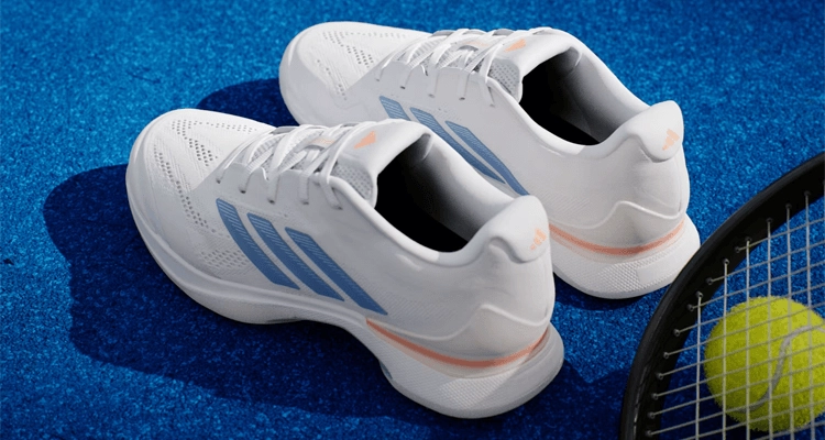Кроссовки женские Adidas Avacourt (Core White/Halo Blue/Beam Orange)